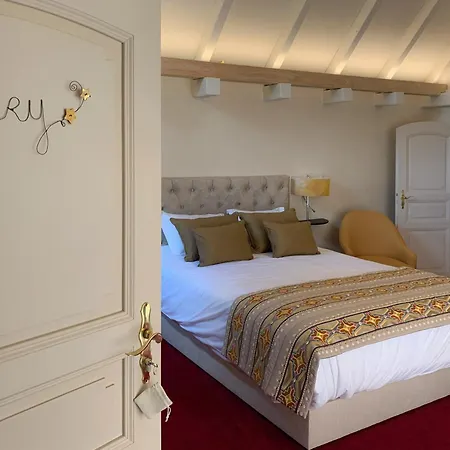La Tour Des Fees-Spa Mittelbergheim Room photo