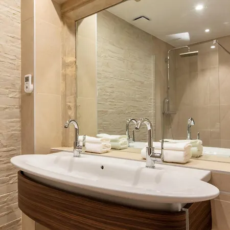 La Tour Des Fees-Spa Mittelbergheim Room photo