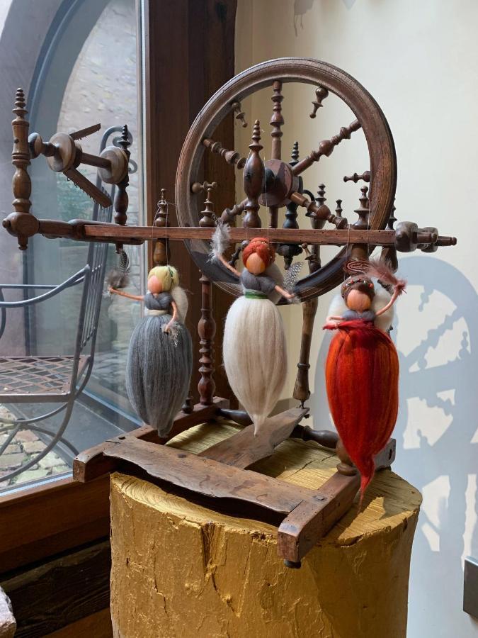 La Tour Des Fées Mittelbergheim