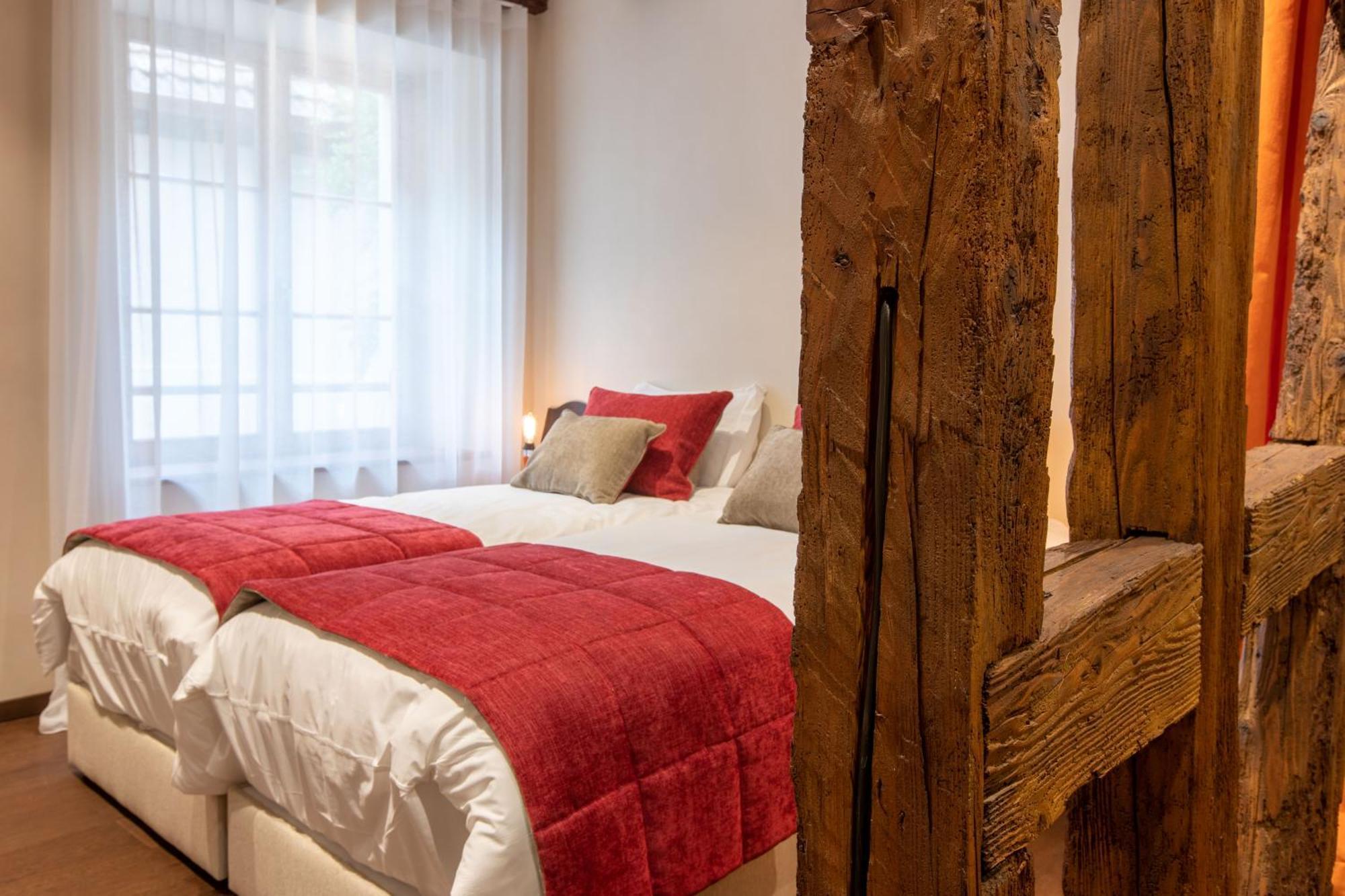 La Tour Des Fées Bed & Breakfast